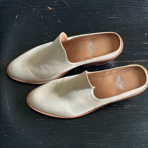 Wood & Cream Slip-On Clogs